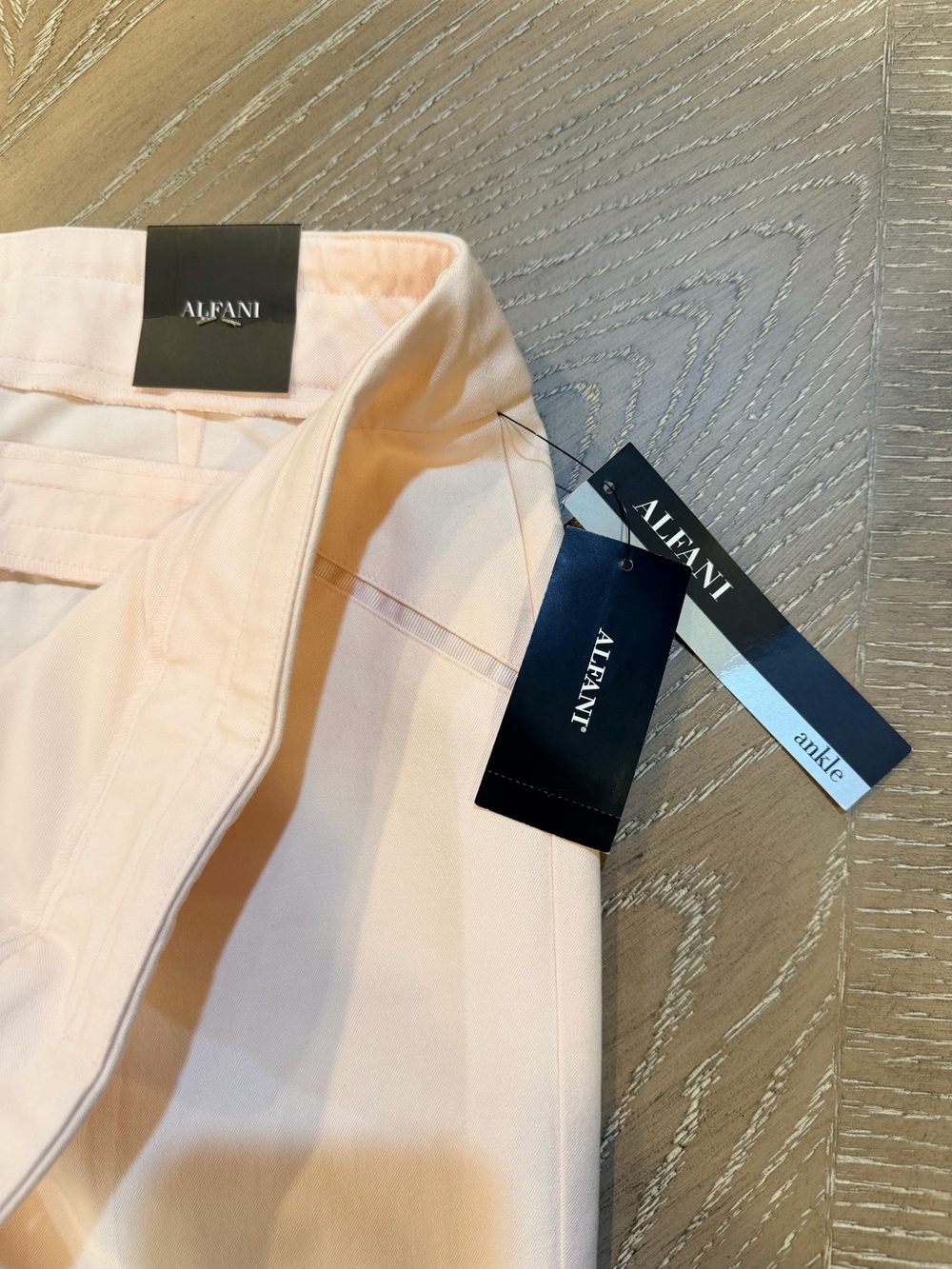 Alfani Cream Pull-On Ponte Cropped Pants - Picture 7 of 11